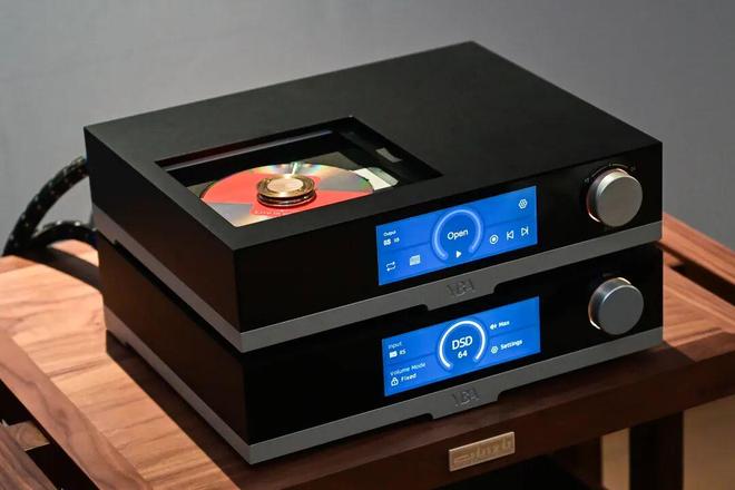 A携全球首款便携SACD机亮相广州音响展pg电子模拟器试玩重塑听觉境界丨法国YB(图6)